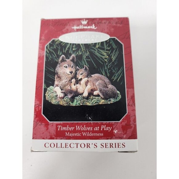 VTG 1998 Hallmark Timber Wolves At Play Majestic Wilderness Keepsake Ornament - Picture 1 of 14